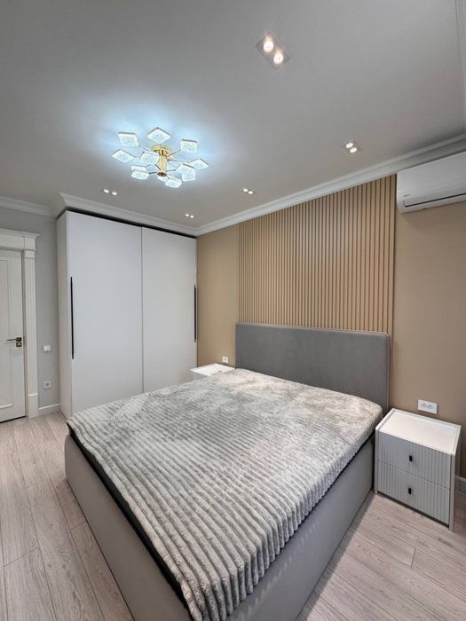 3/6/12 104м2 NRG Сайрам мебель техника