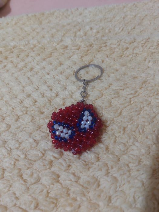 Брелок спайдермен