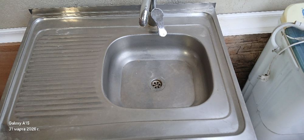 Ошхона мойкаси сотилади холати яхши