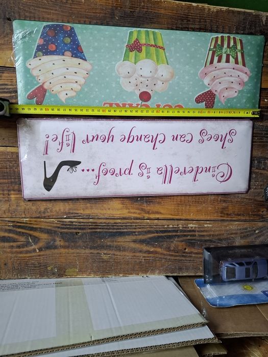 Метални табели различни