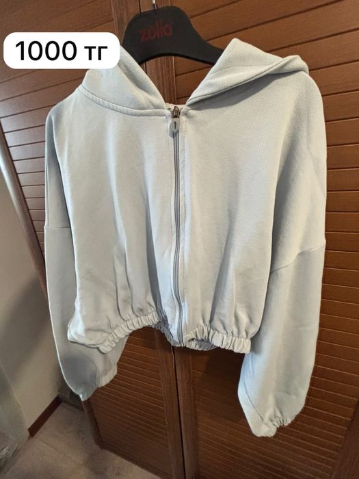 Продам женские вещи