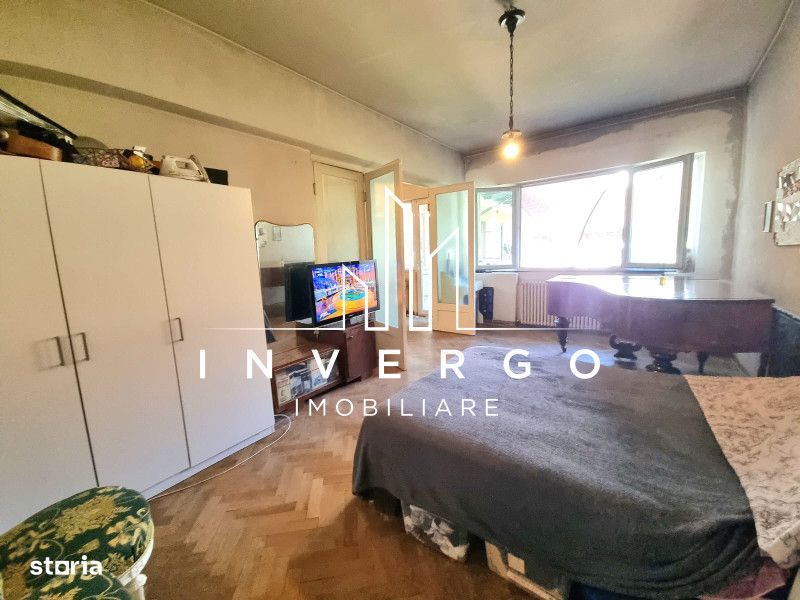 Apartament, 3 camere,  de vanzare, in Centru