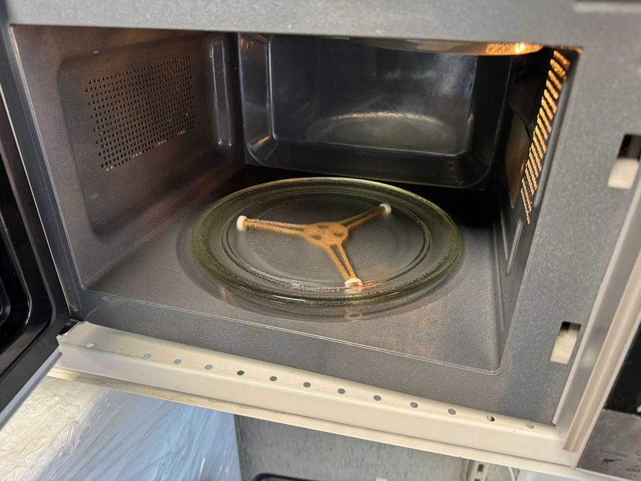 Микровълнова фурна Severin MW 9722,Грил 800W-1350W, 20 L, Инокс