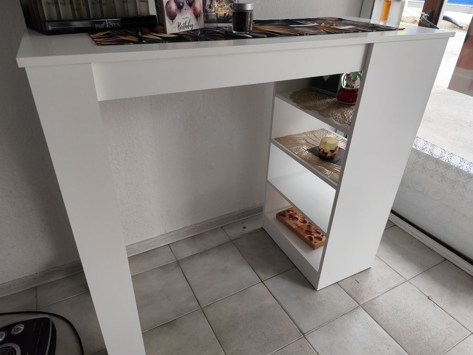 Продавам - Бар маса от IKEA