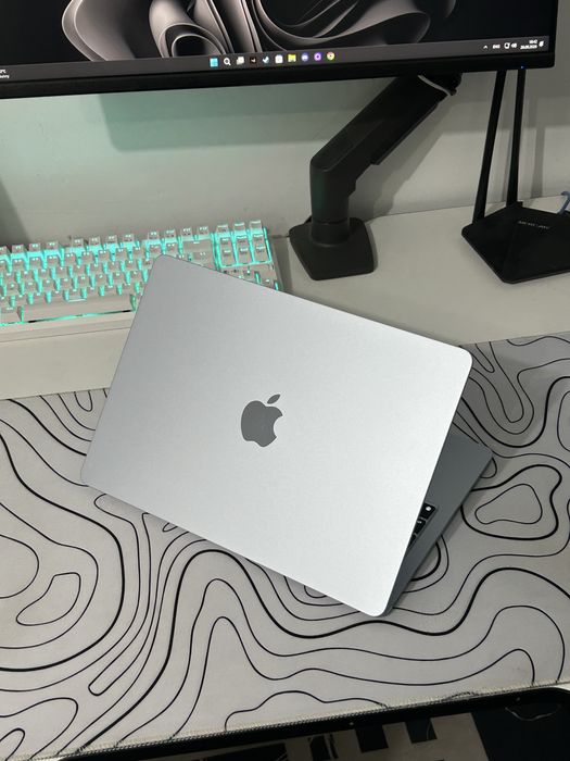 MacBook Air M4 2025