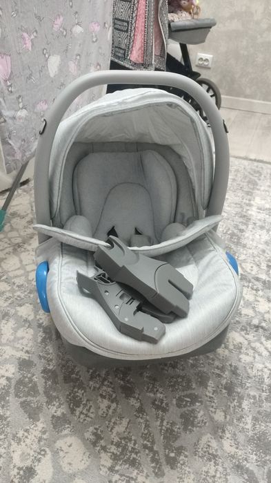 Продам автолюльку