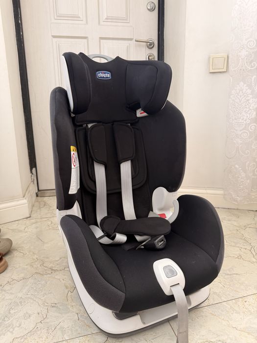 Автокресло Chicco (0-25 кг)