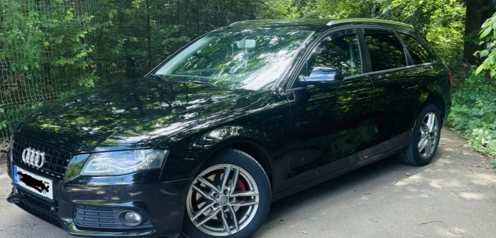 AuDi A4 B8.