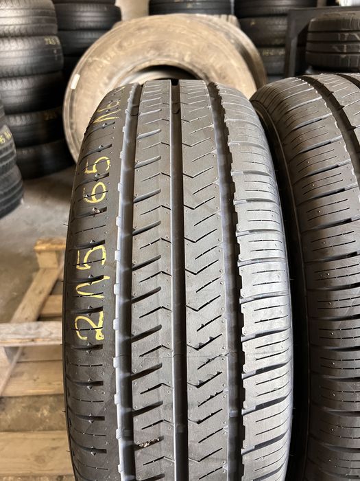 2 anvelope vara NOI 215/65/16 C , Hankook , 8 mm !