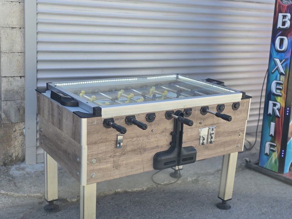 Ел.джага работи с монети и жетони.