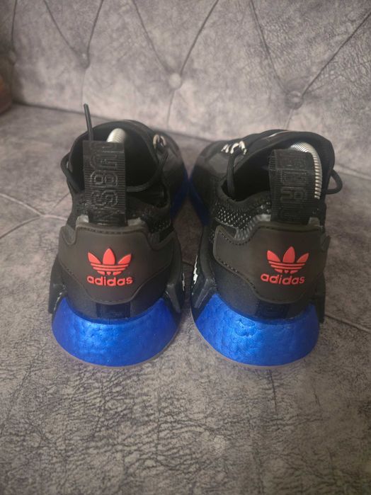 Adidas Спортни обувки NMD R1 SPECTOO 40 нови