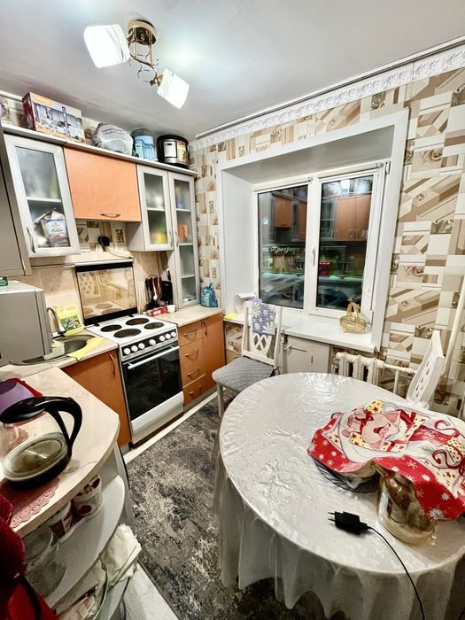 Продам 3 комнатную квартиру