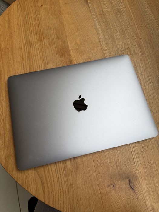MacBook Pro 2019