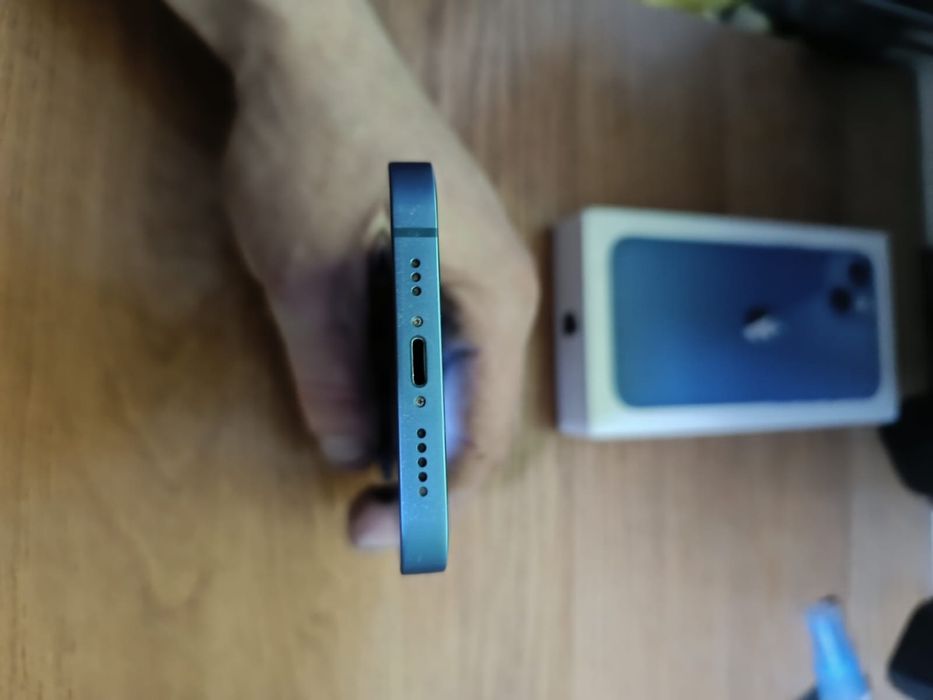 Продается IPhone 13, 128 гб