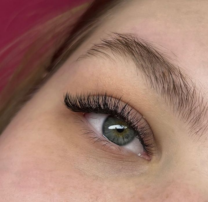 Наращивание ресниц