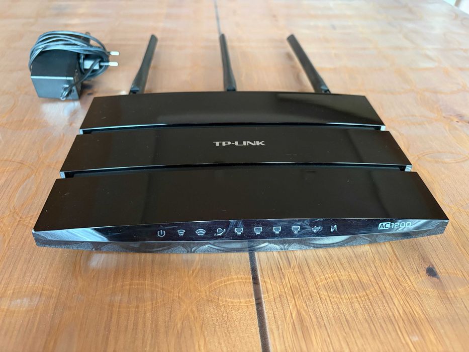 TP-LINK AC1200 wireless router рутер