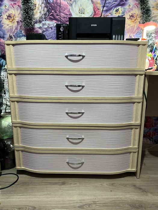 Продам спальный гарнитур