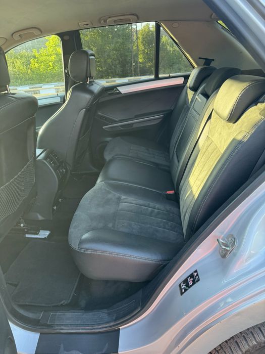 Mercedes - Benz ML 320