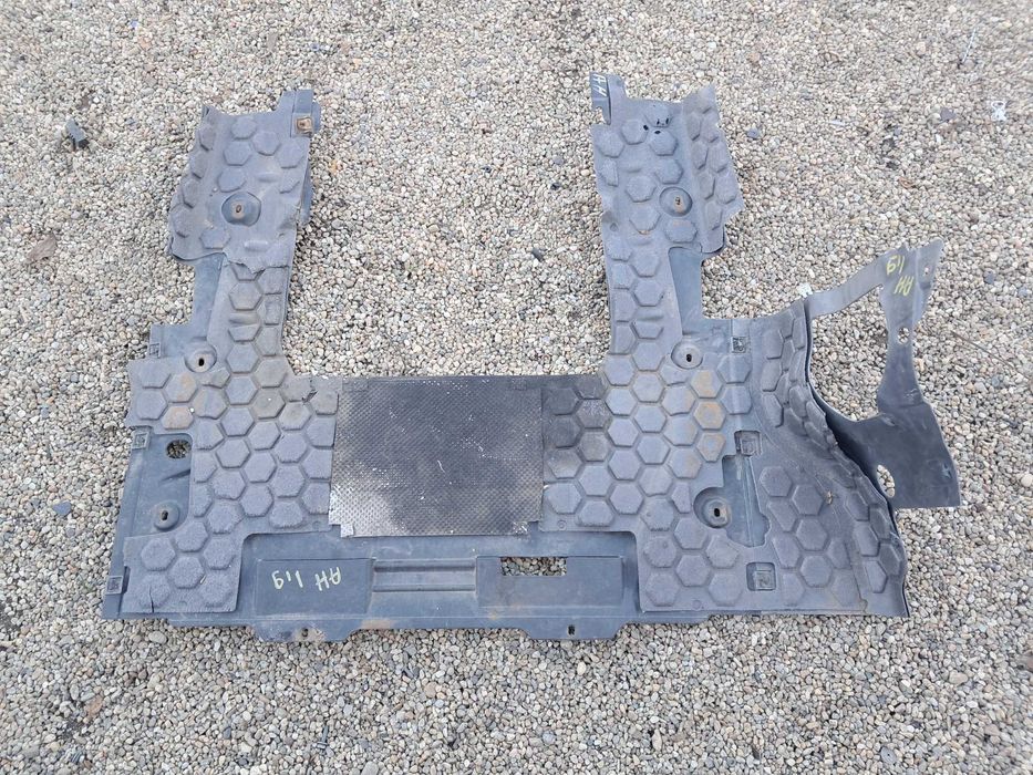 Opel Astra H, scut motor 1,9 diesel din dezmembrari