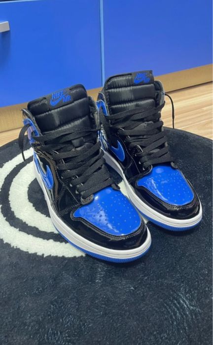Jordan 1 royal blue