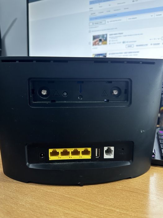 Router/ Modem 4G Huawei B525