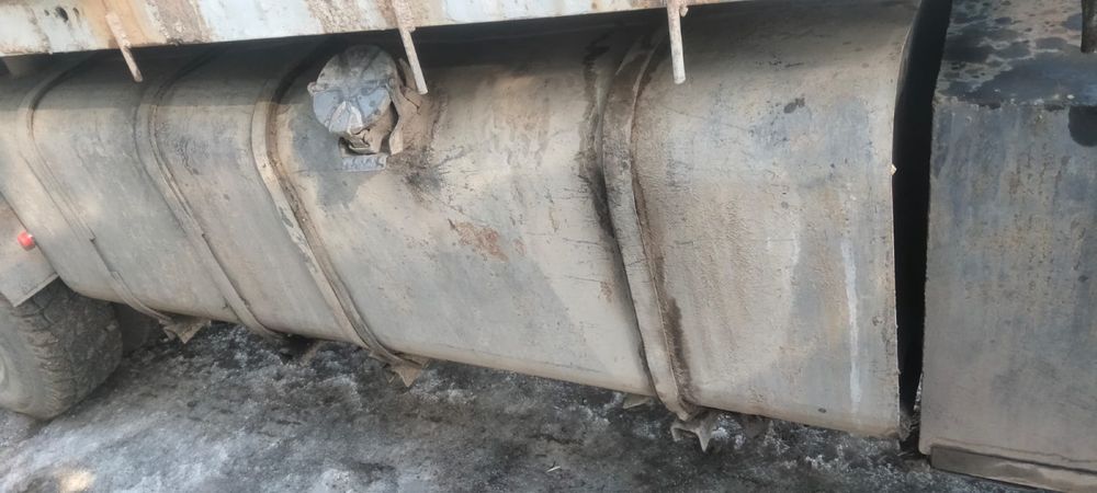 Топливный бак на камаз