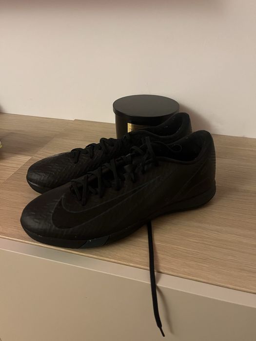 Ghete fotbal Nike Zoom Vapor 16