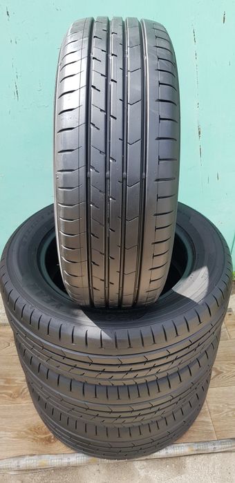 Goodyear Eagle Sport 215/60 R16
