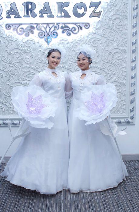 Костюмдар сатылады состояние