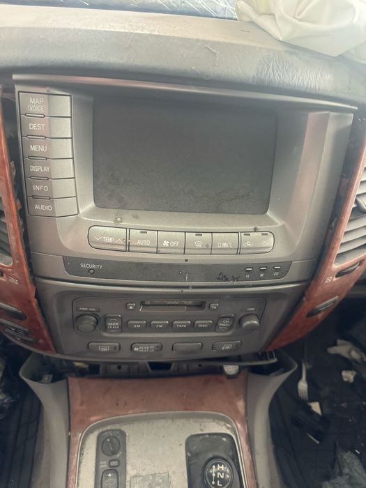 Toyota Land Cruiser 100 на разбор