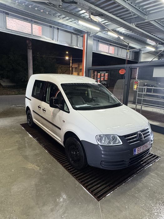 VOLKSWAGEN Caddy 2004