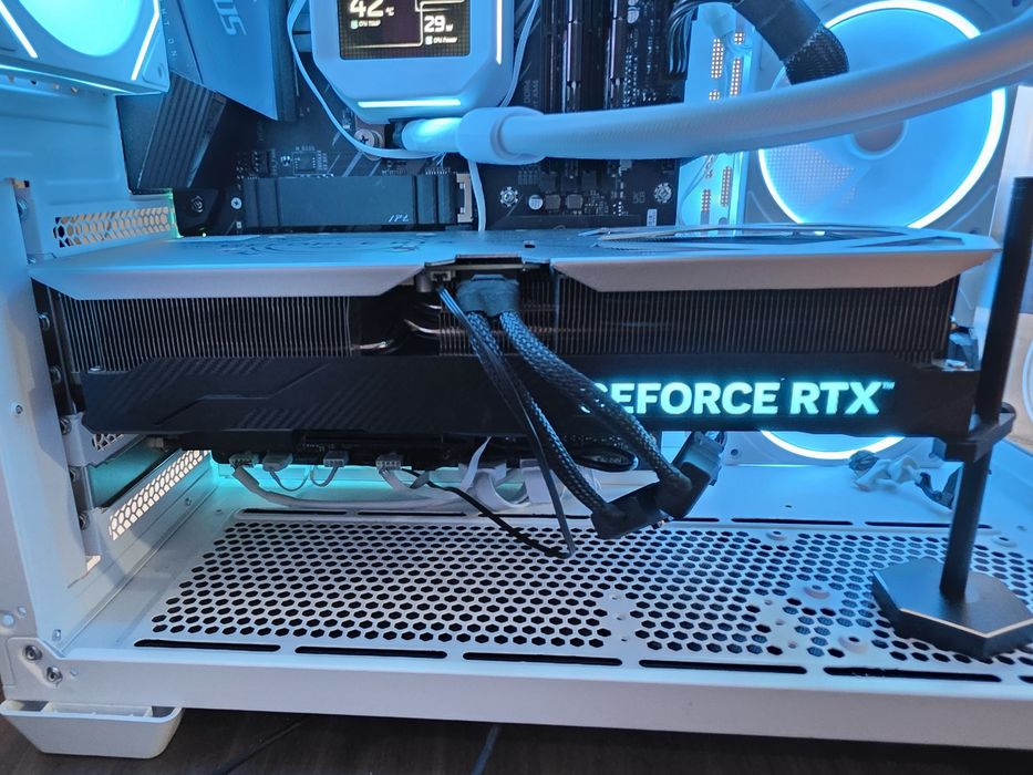 Placa Video KFA2 EX Gamer NVIDIA GeForce RTX 4070 Ti 12GB GDDR6X 192-bit DLSS 3 47IOM7MD7ADK