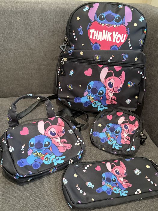 Раници с аксесоари Стич