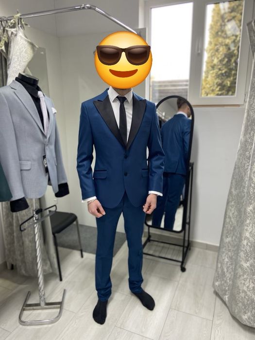 Costum elegant bărbați – mărimea M – stare excelentă