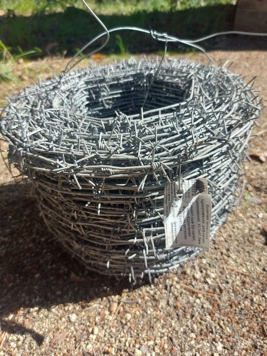 Колючая проволока