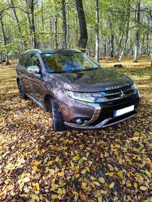 MITSUBISHI Outlander 2016 — imagine 2