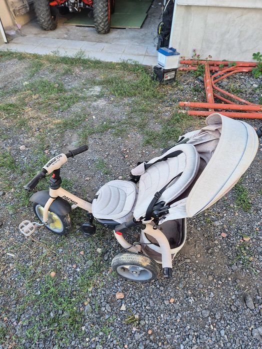 Детска триколка с кош и сенник