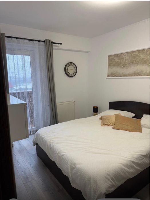 Apartament de închiriat