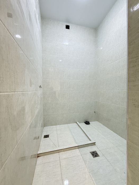 4 хонали ПОД КЛЮЧ хамёнбоп коттедж сотилади! Сергили Хонобод