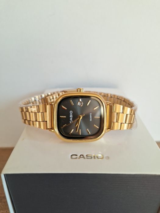 Дамски часовници Casio