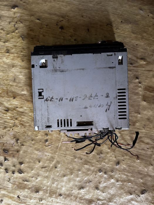 Продам магнитоллу JVC