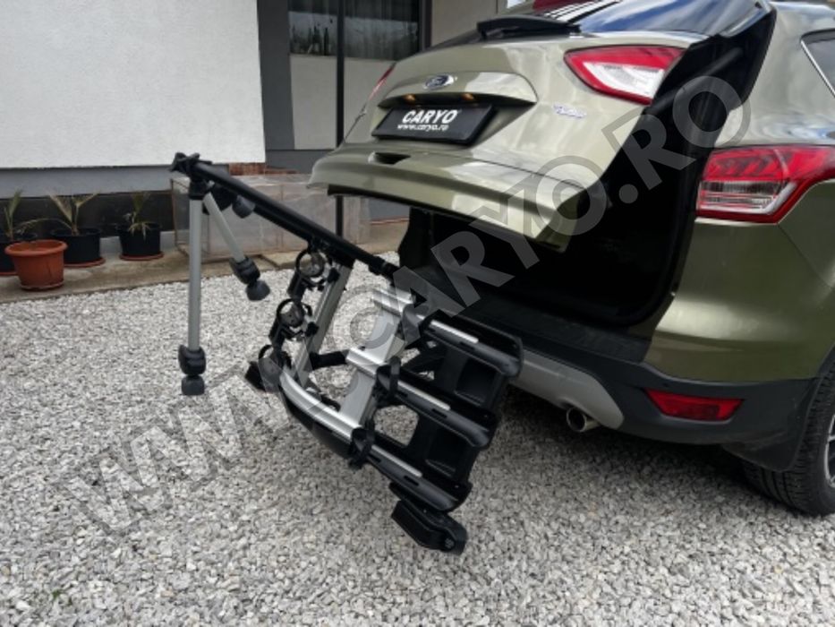 Thule VeloCompact 927 3 biciclete pe carlig