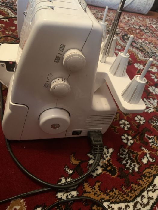 Швейная машина и оверлок
