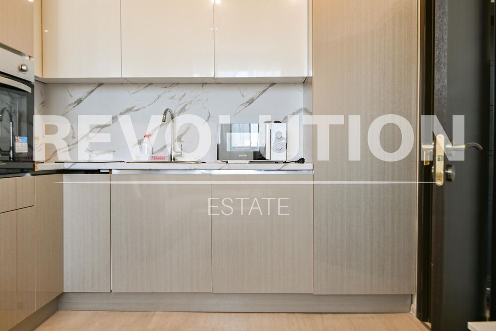 Дава се под наем Двустаен апартамент в София, Банишора - 35 кв.м за 598.23 € - Снимка #2