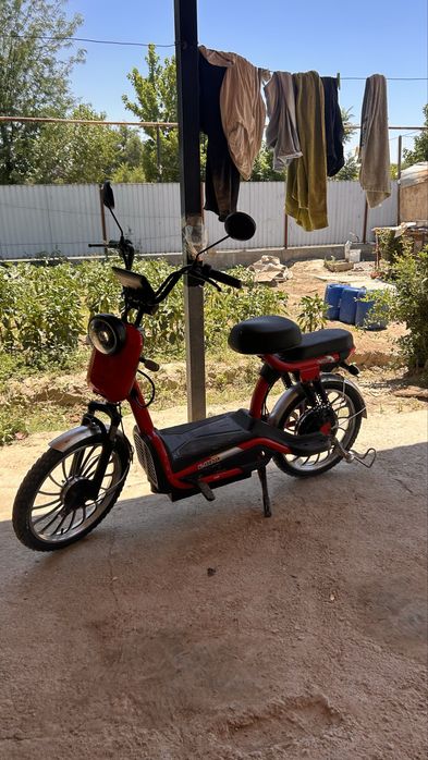 Электроскутер 90