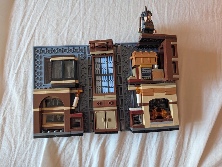 Lego Hogwarts books