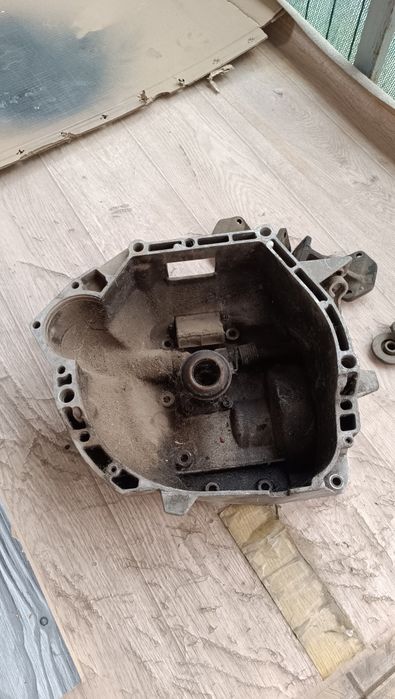 Запчасти москвич 2141