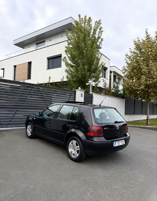 Golf 4 - 1.4 MPI - Ediție SPECIAL - Trapă !!!