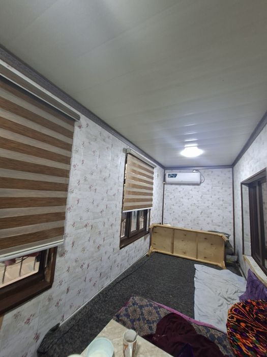 Yunusobod 16 kv 4 xonali uy sotiladi