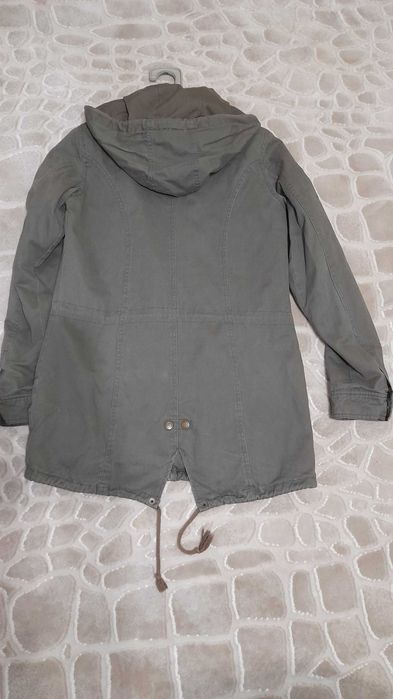 Тренчкот дамско 38размер